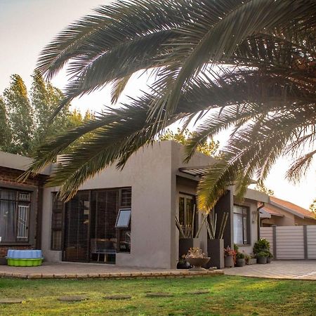 Melsetter'S Guesthouse ブルームフォンテーン エクステリア 写真