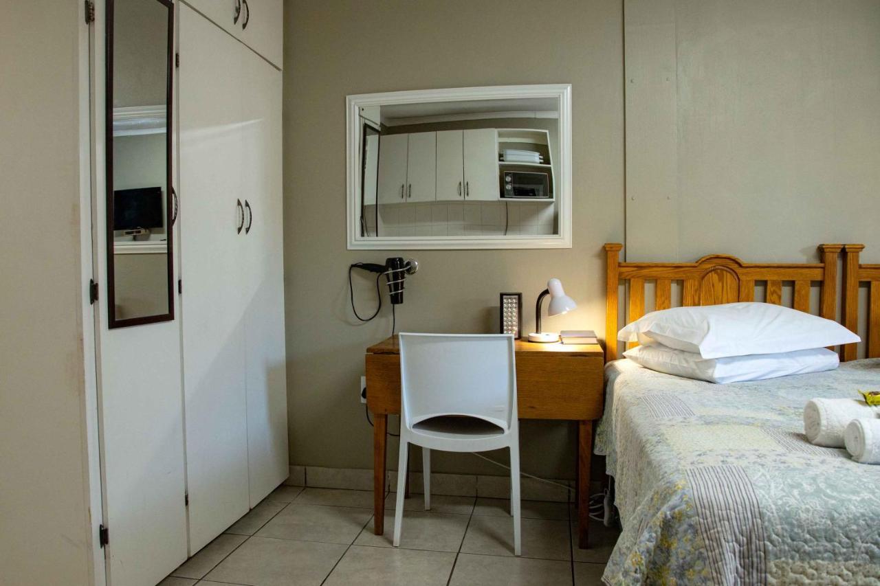 Melsetter'S Guesthouse ブルームフォンテーン エクステリア 写真