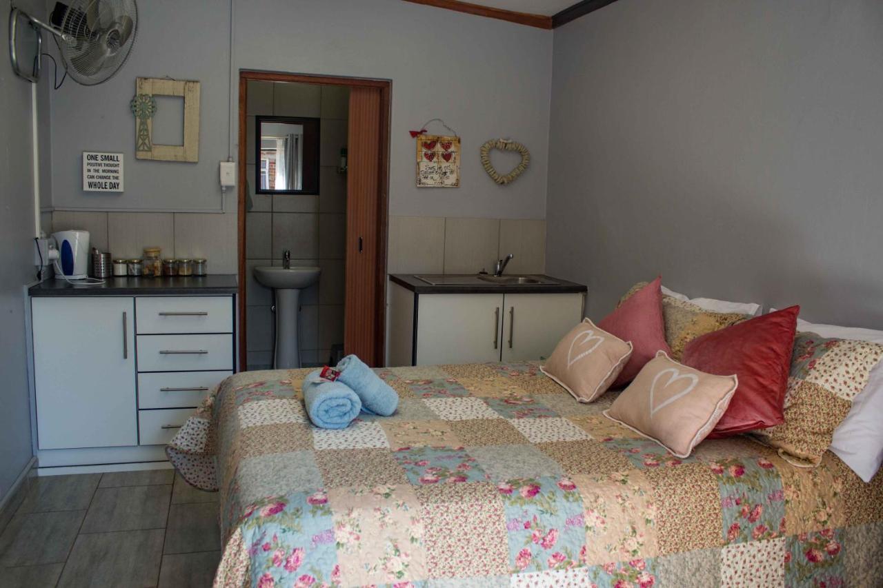 Melsetter'S Guesthouse ブルームフォンテーン エクステリア 写真