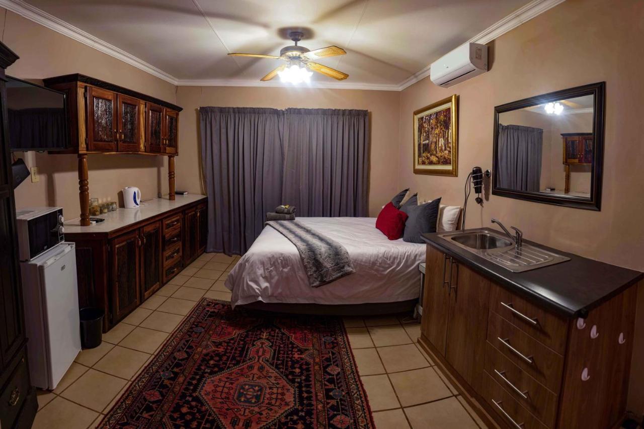 Melsetter'S Guesthouse ブルームフォンテーン エクステリア 写真